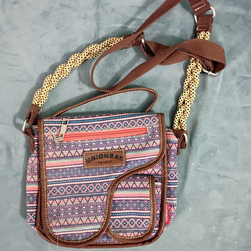UNIONBAY crossbody bag